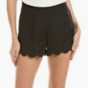 Vineyard Vines Scalloped Shorts